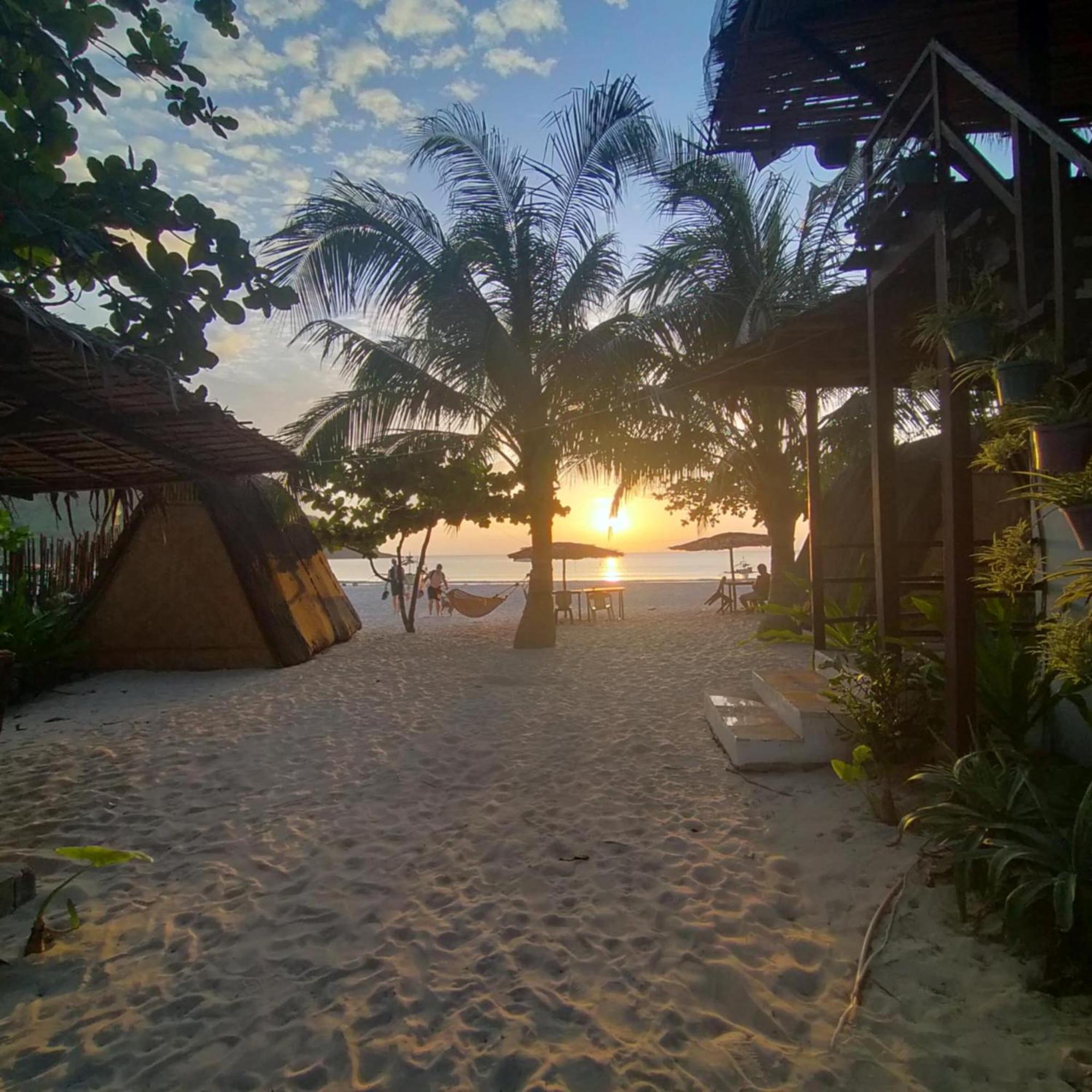Baybayon Sunset Bed and Breakfast El Nido Eksteriør billede